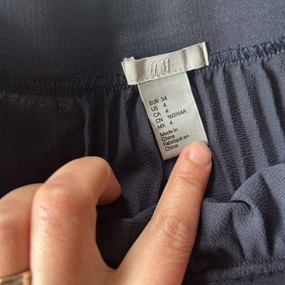 H&M Navy Pleated Midi Skirt - Picture 2 of 2